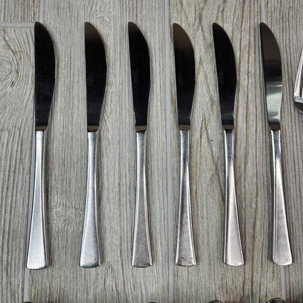 Lowell Cambridge Satin Stainless Flatware‎ Set 15 Piece Spoons Knives Forks